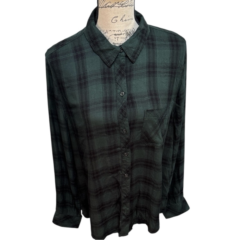 NWT Women's Dark Green Blackwatch Plaid Button Down Long Sleeve Shirt
